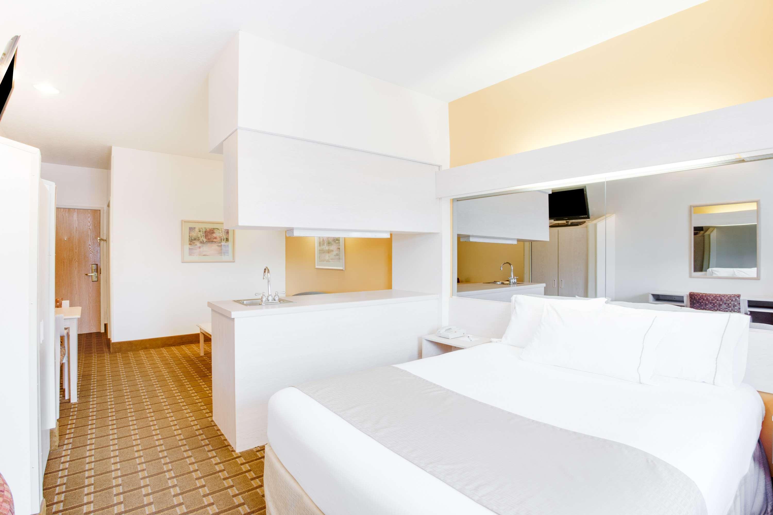Surestay Hotel By Best Western Christiansburg Blacksburg Buitenkant foto